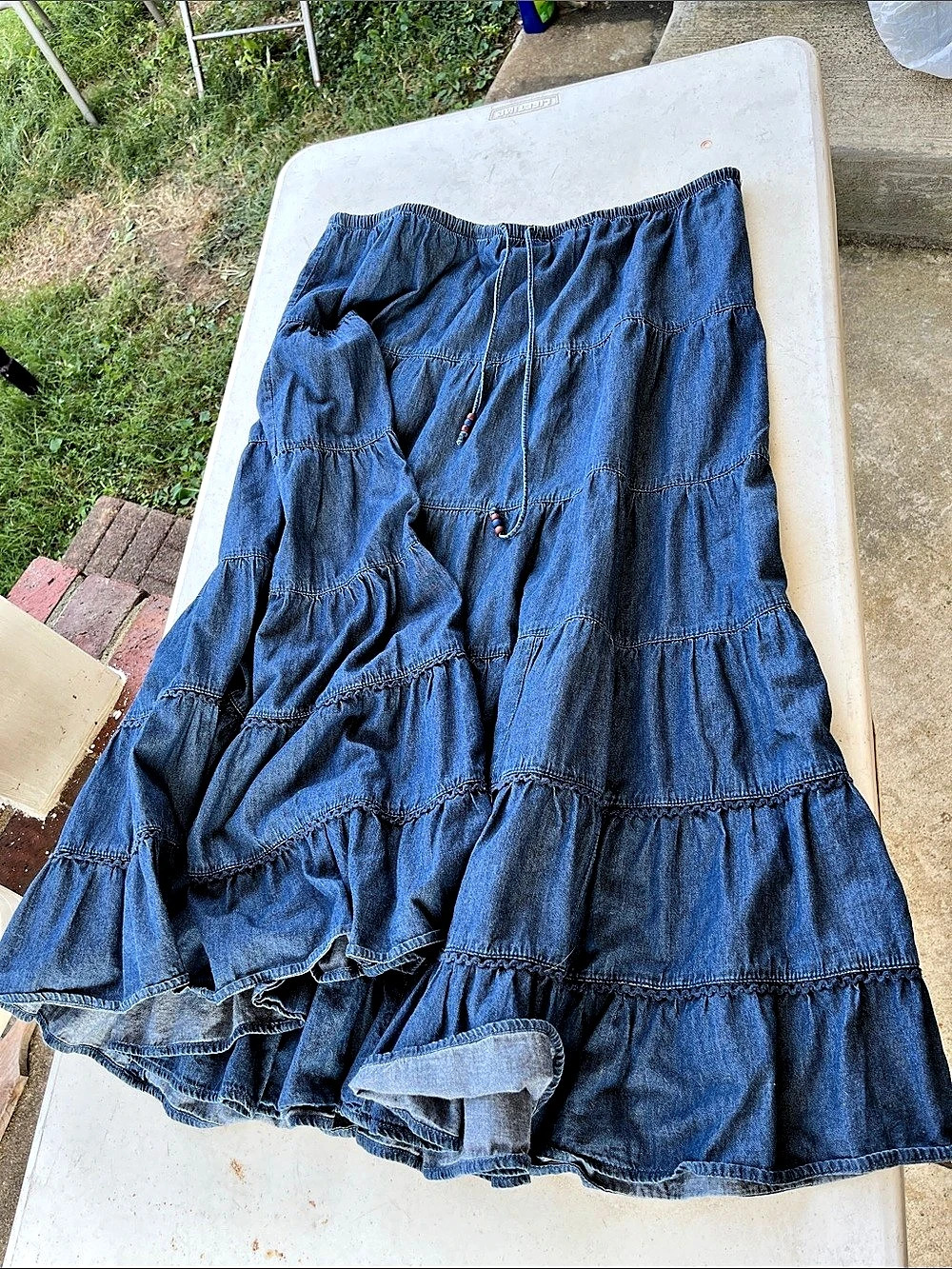5 for $25 White Stag Tiered Maxi Skirt in Blue Size XL